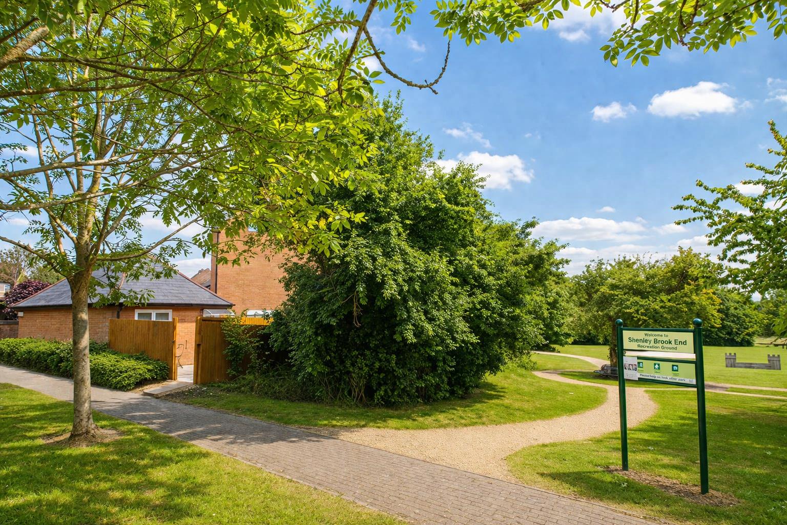 Garthwaite Crescent, Shenley Brook End, Milton Keynes